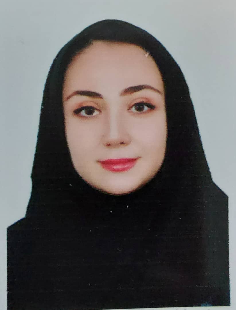 ندا سادات موسوی